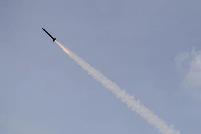 Die RF hat mit Raketen auf die Ausbildungsstruktur der Streitkräfte der Ukraine geschlagen: Es gibt Tote und Verletzte