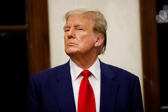 «Весь мир смеется над Трампом». Легендарный хоккеист отреагировал на обстрел Украины Россией