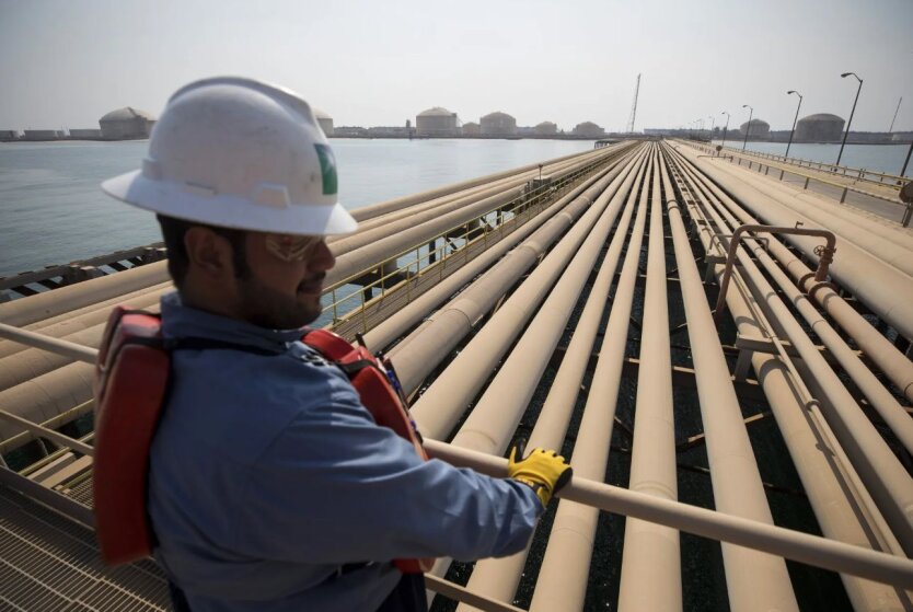 Der Öl-Riese Aramco berichtet über Gewinnrückgang aufgrund fallender Ölpreise