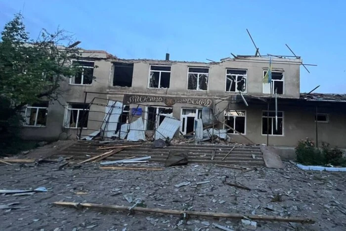 Окупанти вдарили безпілотниками по Одещині: зруйновано медзаклад та ліцей