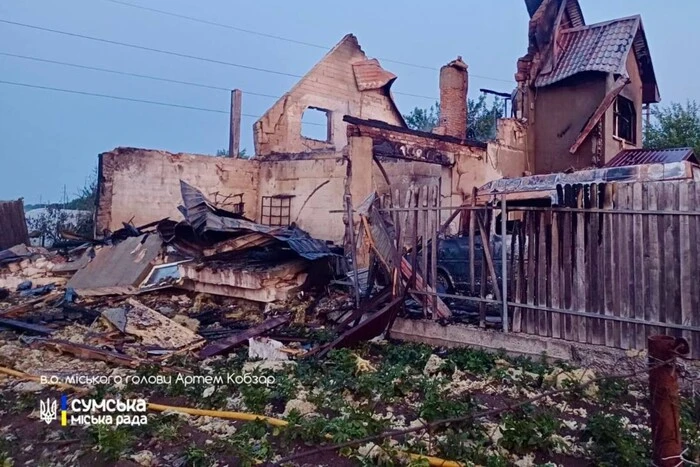 Суми атакували «шахеди»: фото наслідків