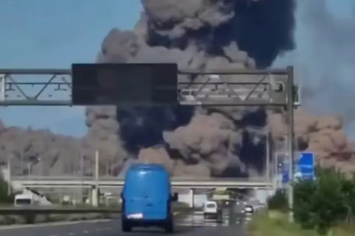 Unter Schytomyr gab es eine Explosion an einer Tankstelle (Video)