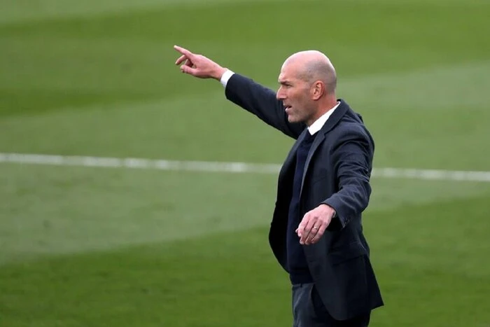 Zidane odmówił 100 milionów euro, które zaoferował mu saudyjski klub - media