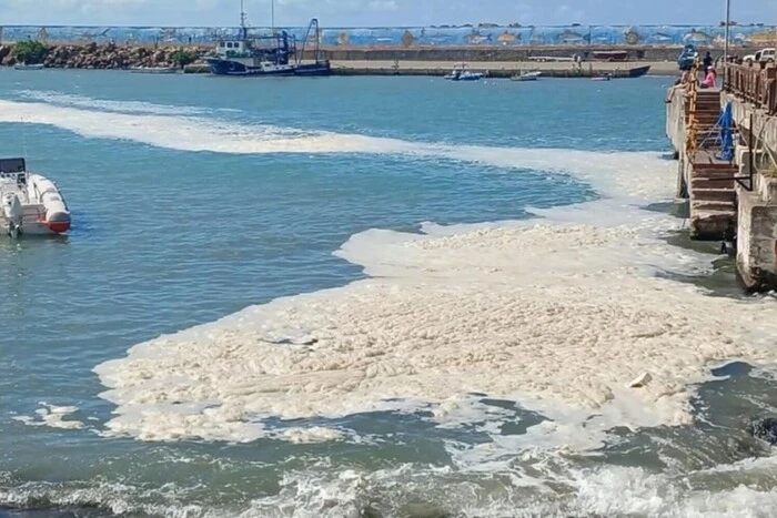 With closed beaches in Turkey