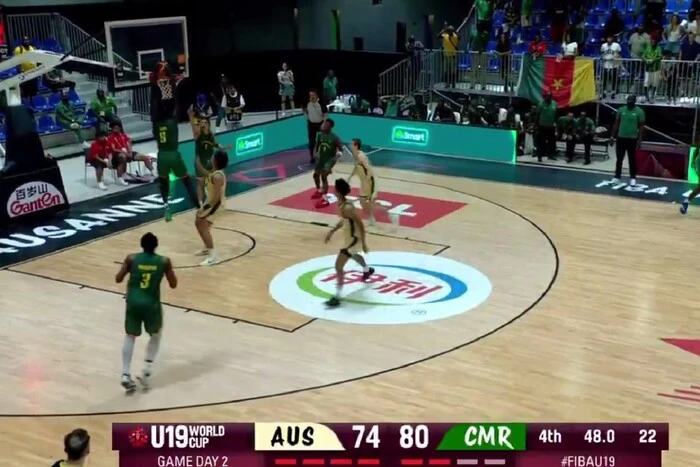 The basketball player scored the ball into his own basket at a crucial moment of the World Championship (video)