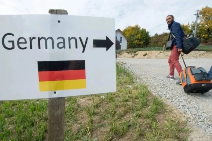 Uchodźcy będą otrzymywać odmowy wjazdu do Niemiec – Merz