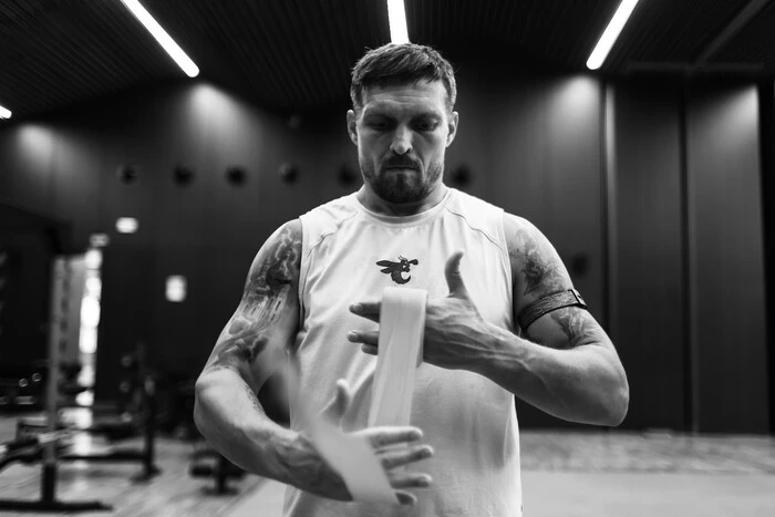 Usyk emotionally commented on the shelling of Kyiv