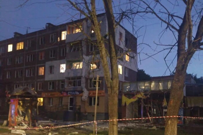 Атака на Чернігів, блекаут на окупованій території України: головне за ніч