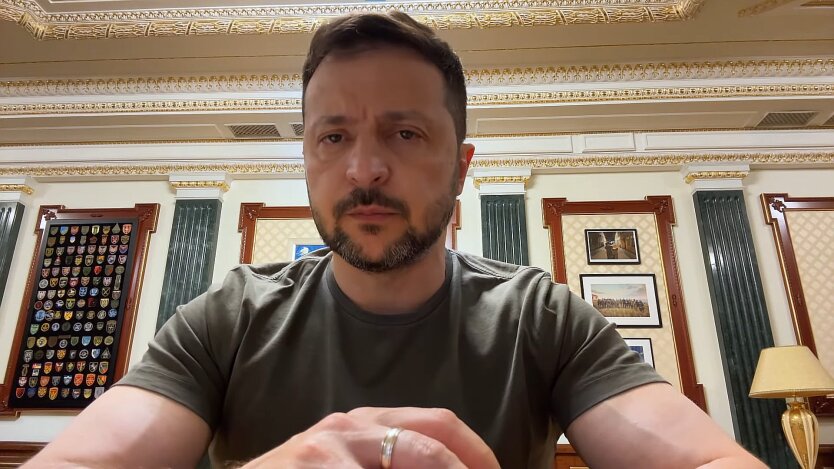 Два літаки ЗСУ в небі