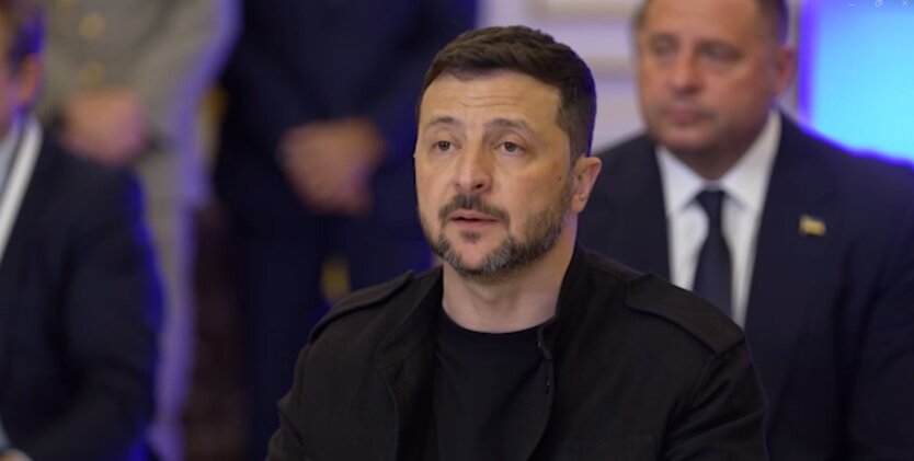 Зеленский объявил начало перемирия с Россией