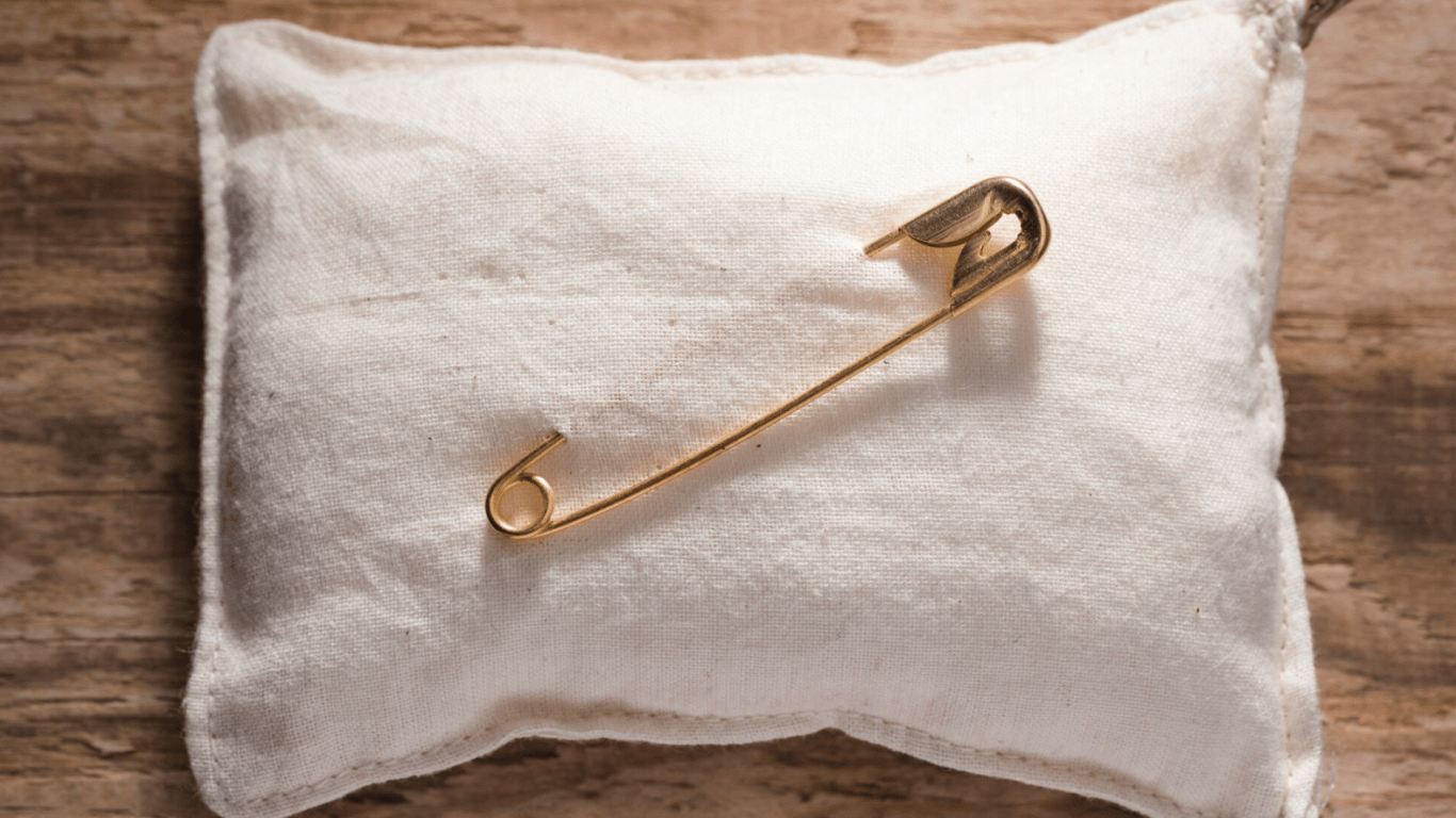 Simple Talisman for Luck — How a Regular Clothing Pin Works