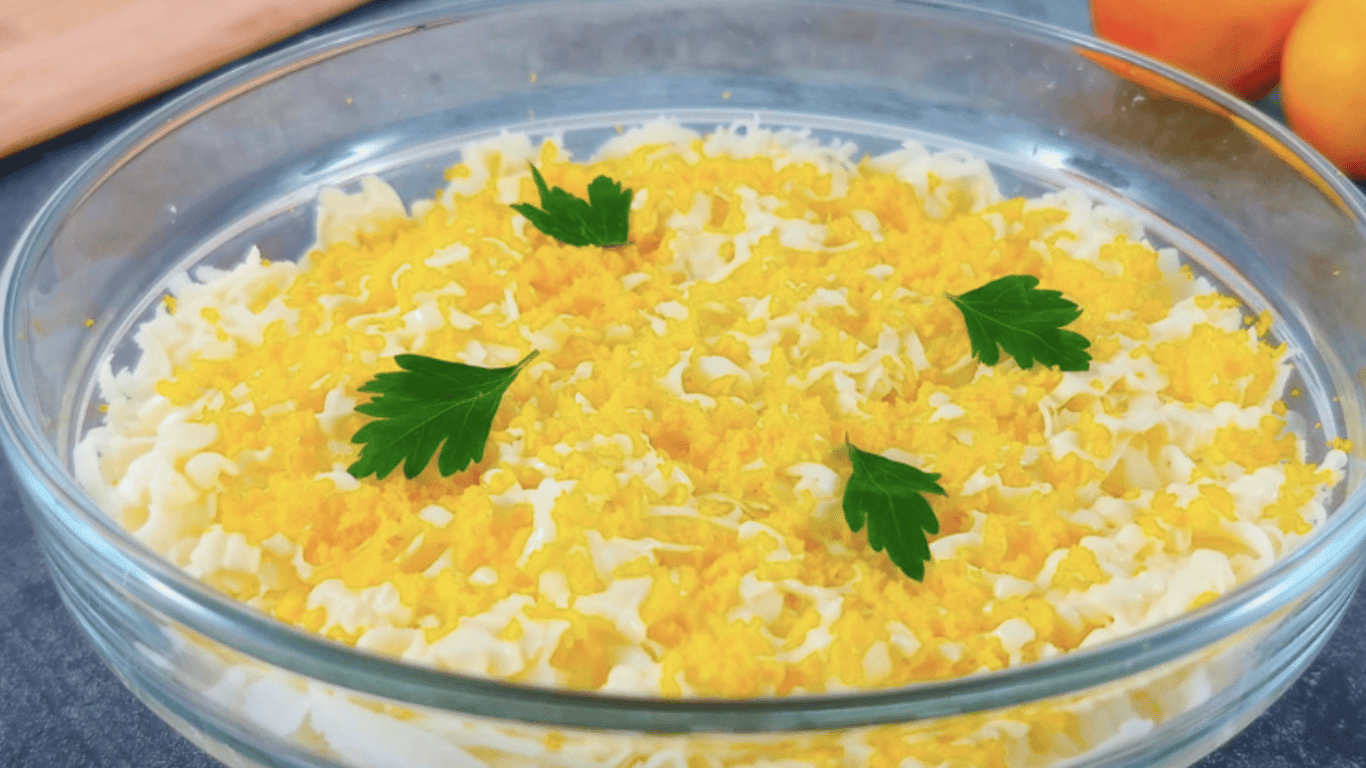 Salad 'Charm' in 5 minutes - made with almost nothing, very tasty